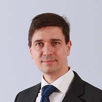 Иван Гуминов Руководитель департамента портфельных инвестиций Ронин Траст, выпускник ФОПФ'99